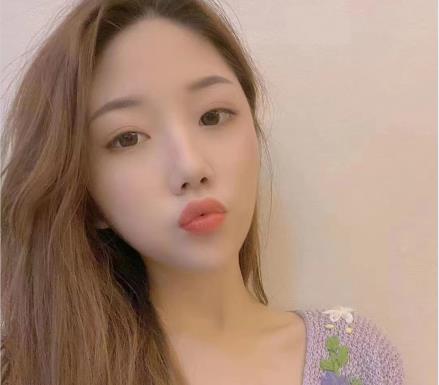 高颜值女神旗袍丝袜私拍合集