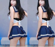 斗鱼下水主播《小南南》土豪万元定制私人订制流出