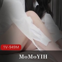 twitter顶级粉嫩主播《MoMoYIH》直播回放合集