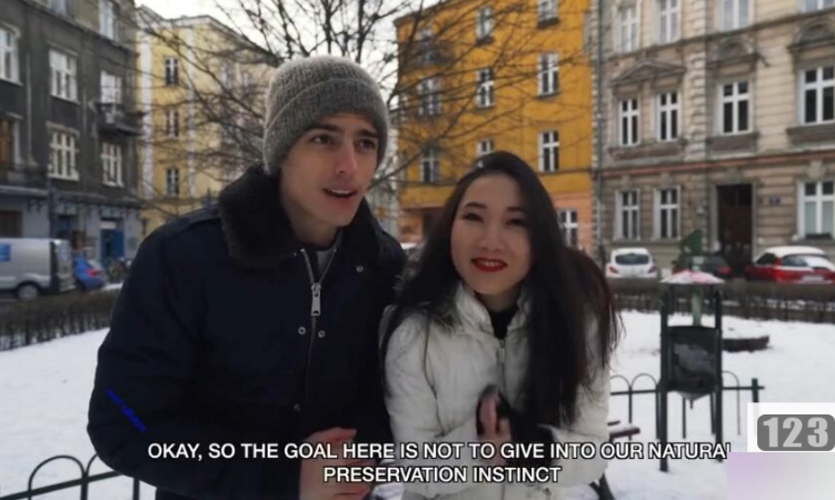 法国留学生《林雅儿》和男友亲密视频