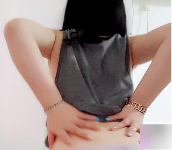 斗鱼人气主播《小仙奴》与榜一大哥私拍