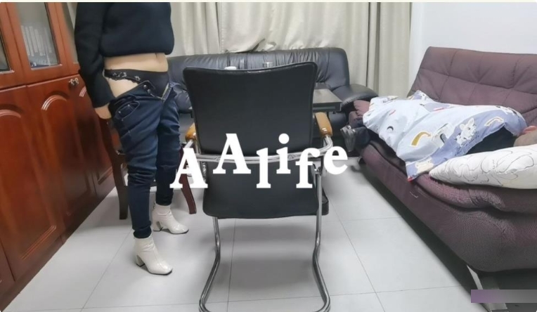 Twitter已婚少女《aalife》辅导儿子作业