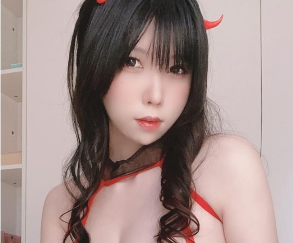 某P站大神作品与小女友的恩爱记录