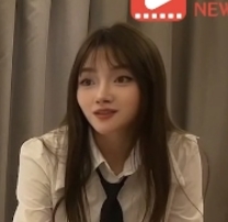 探花系列-田伯光约拍长相清纯萌妹