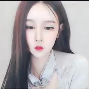 杜珊珊土豪万元定制主播紫薇的多种下载方式