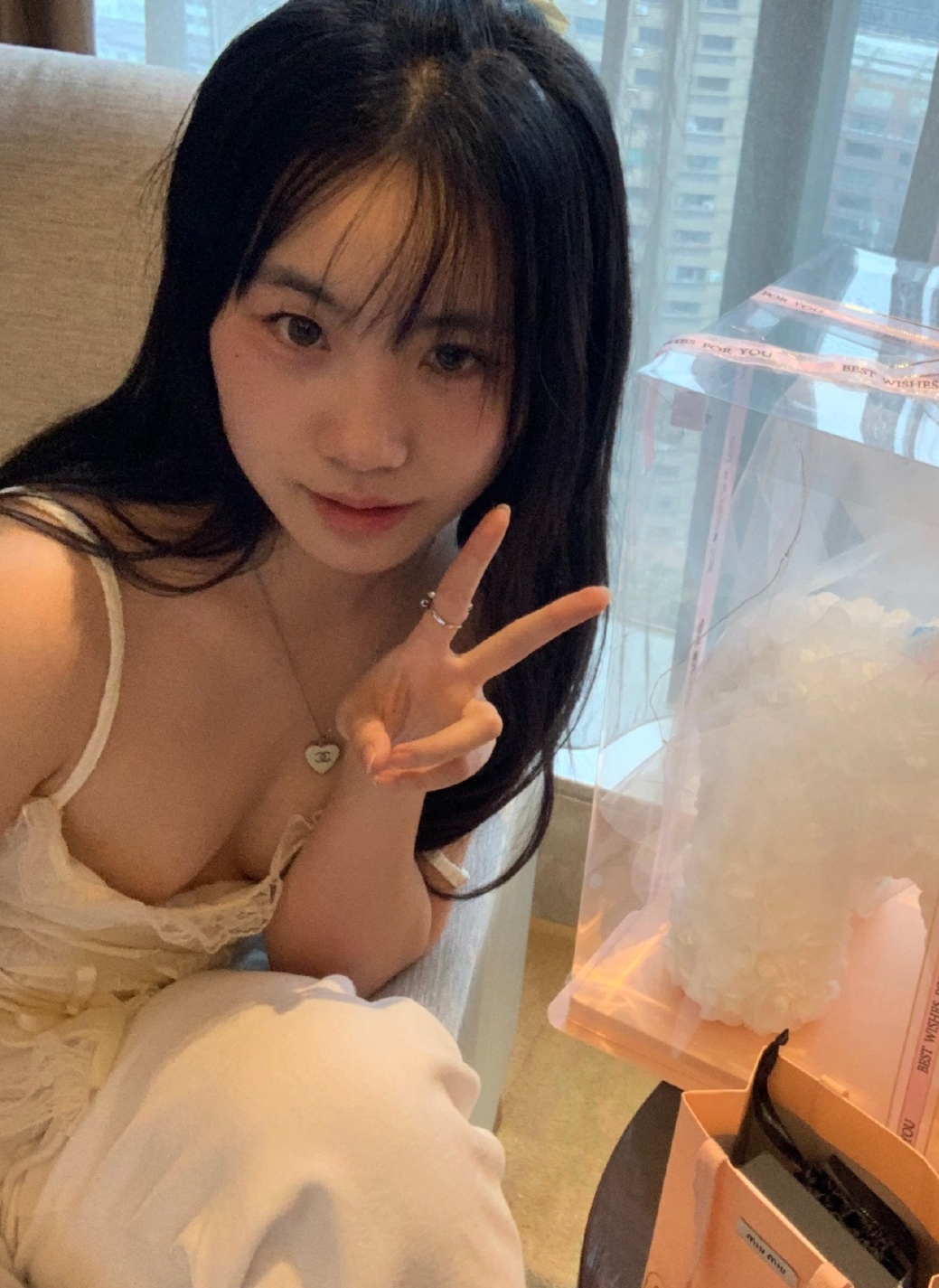 限时抢购11V+5G定制网红小奶牛健身装备，让你成为微博上的健身达人！