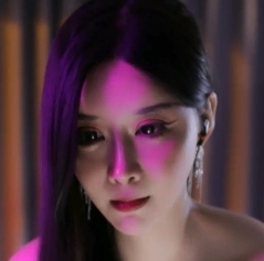 最新抖奈福利1V+553M百度盘