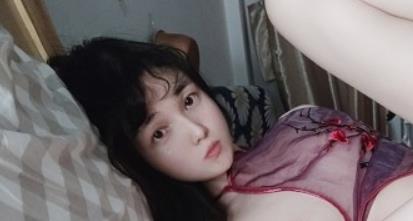 超级人气东南亚精选大眼豪放越南美女P站网红越南妹Erica_hand最新合集