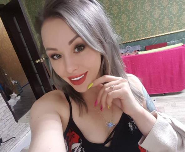 欧美女神MissAlice嘴艺技术纹身蘑菇头资源200MB