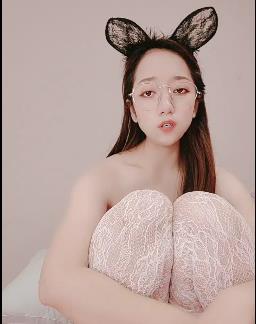 兔子眼镜妹巨棍互怼闺蜜大战,爱恨情仇观看