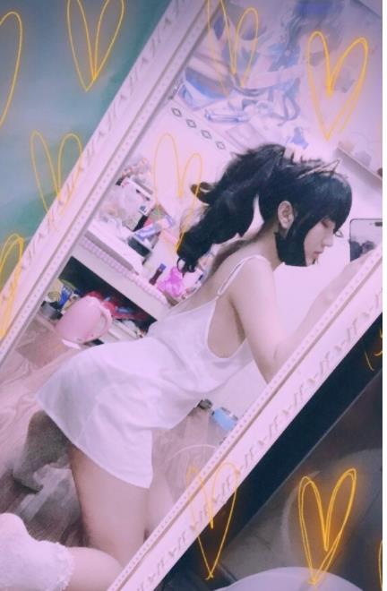 校花级别浮力姬你夏总绝版资源，颜值身材尺度极大，绅士必备！