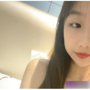 新晋网红女主播李溪妍6月份自拍作品小合集，8个视频，3.28G