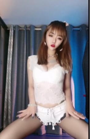 陈小魔挑战尺度合集，万粉主播快手视频