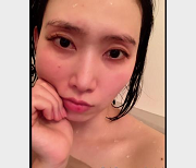 Janie自拍视频合集：女博士与黑鬼男友黄色预警，入行无保护用嘴！