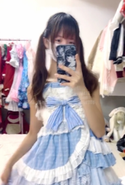 翟凌00后妹子女友视频收藏合集，795部，百度ED2K软软兔链接，课后2