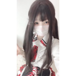 反差小妹子小灵酱：13岁3.8g视频收藏大增