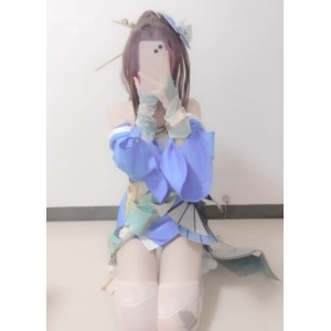 反差小妹子小灵酱：13岁3.8g视频收藏大增