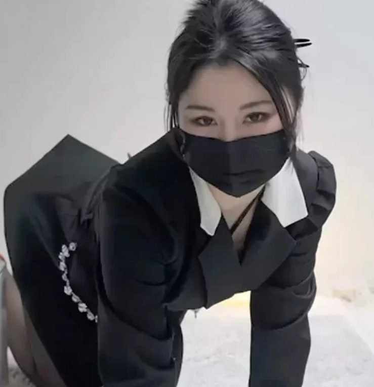 [转载搬运]娜娜nana合集NVNP+317G，百度盘视频补完版