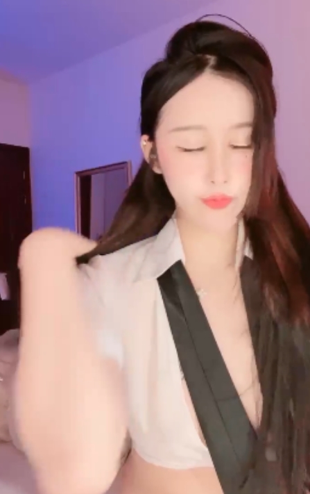 1币免费半糖奶油草莓60v+38g合集百度盘