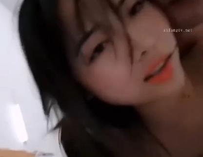 玩弄女神，179M高不可攀的金主：真实场景中的王媛媛腰间飞机场