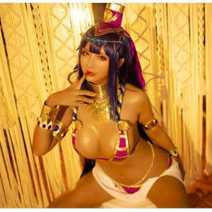 Mirror魔镜创意Cos作品