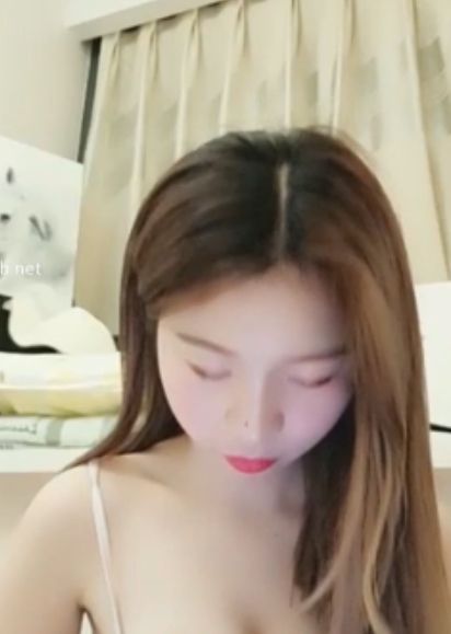 丑曦最新92G合集，清新笑容惊艳人气主播粉丝，百度云资源便捷下载，单下115sha1