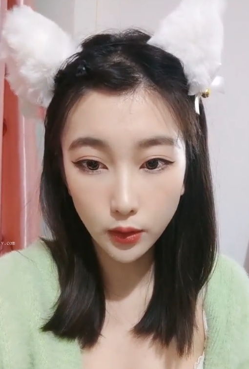 妮儿学姐百度视频合集292v207g，十柒学姐也在内，收藏下载去重工作持续中！