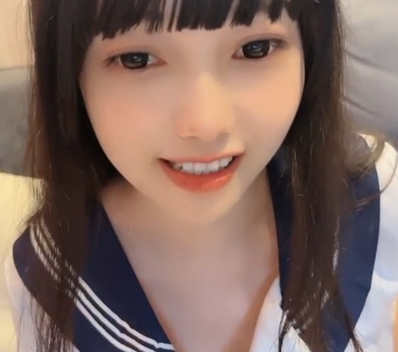 清纯学生妹玩铁大合集，佳作玩铁视频8V6.23