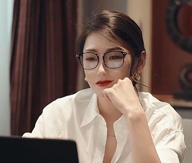 女神小江疏影超人气合作多乙,25分钟特写下水道修理作品,糖心合作看头下载观看