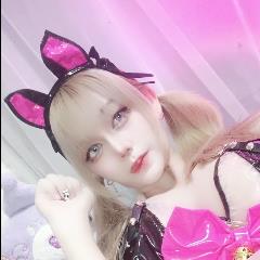 福利姬COS大赏：高质量作品超人气图集，车衣道具秀身材完美展示！