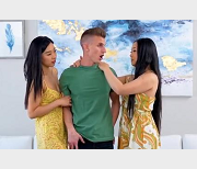 亚裔女Y-ElleLee合集2：自由国时长4小时，知名男Y和黑鬼合作，用嘴、女同等内容，下载观看