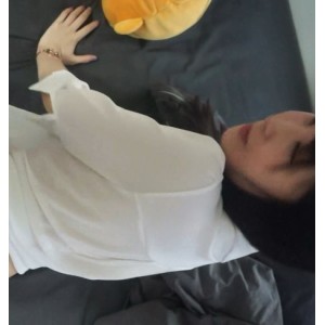 韩国金先生作品探花女主角露脸嬉戏背影