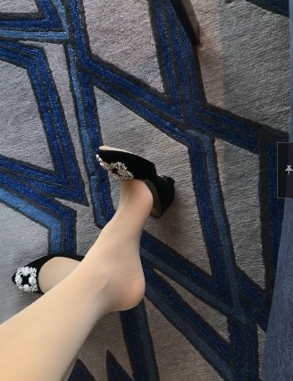 347P+9V-188M甜桃瑶瑶微密圈视图合集,资源双重压缩,有效期1个月,密码错误尝试“qingyu”