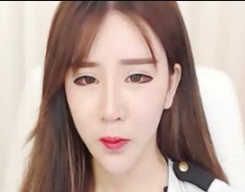 震撼上线UT主播Aicee各种表演表演，打粑粑嘴艺合集MP438V24.9G百度云