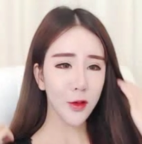 震撼上线UT主播Aicee各种表演表演，打粑粑嘴艺合集MP438V24.9G百度云