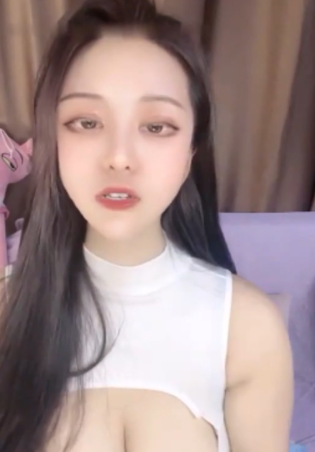 绝美神乳女神小鱼儿乳玩年!1V3G高清视频,百度盘下载,无打码!