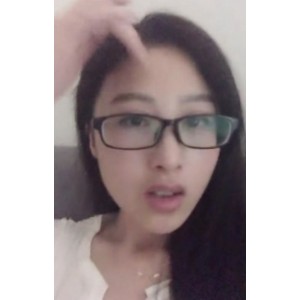 骚气眼镜主播夜夜：波多野结衣形象视频8.3G，收藏46，23V点击量惊人