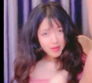 18岁小白花小学妹作者自拍实战视频8小时露脸水汪汪