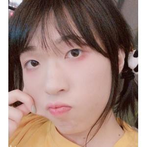 20万粉丝疯狂收藏！眼镜TS俞喵喵私拍视频曝光，百度搜索量飙升