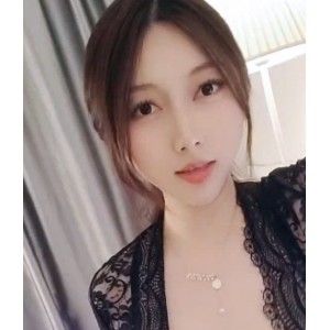 大罩杯美女视频收藏神器，百度ED2K高清大片不容错过