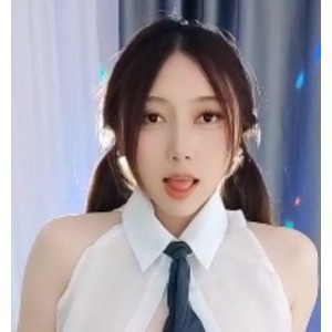 大罩杯美女视频收藏神器，百度ED2K高清大片不容错过