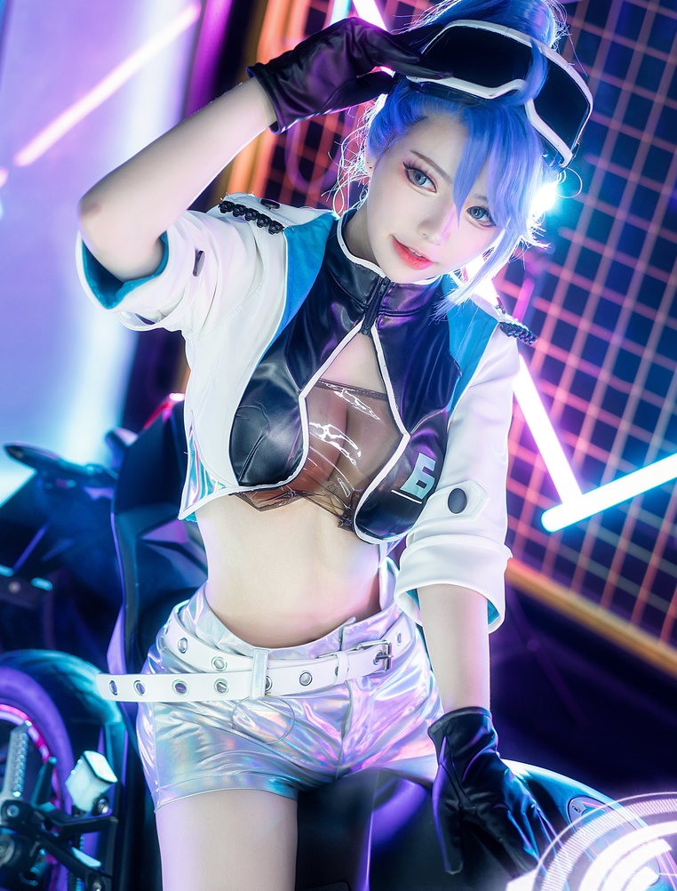 震撼COSPLAY视频六二二同学13套COS作品合集，176P图片+5V视频，总大小1.3G，百度盘限量放送！