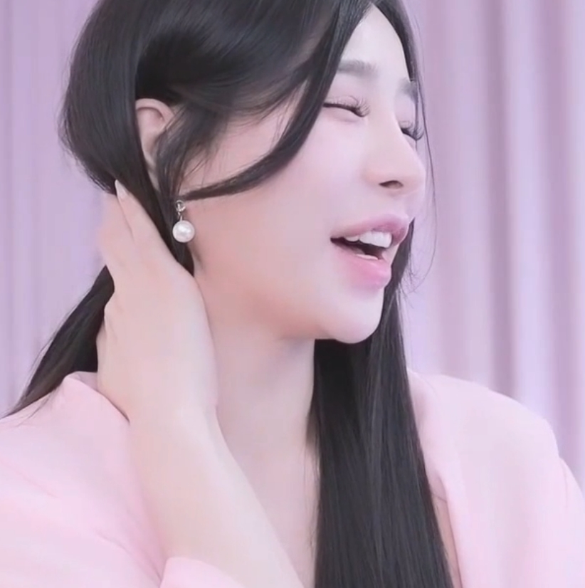 韩国BJ高恩珠逗趣热舞视频收藏，百度ED2K