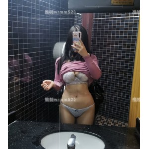 130个福利，总重7.2克，收藏家们一定不能错过。在各大平台上，这款福利产品的视频数量众多，让人看得眼花缭乱。赶快收藏起来，享受这份珍贵的福利吧！