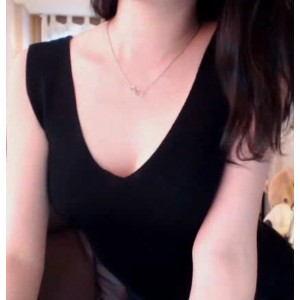 韩国主播徐艳raindrop：收藏55，最受欢迎40.4g视频，百度补充115sha1，探索她的个性与魅力！