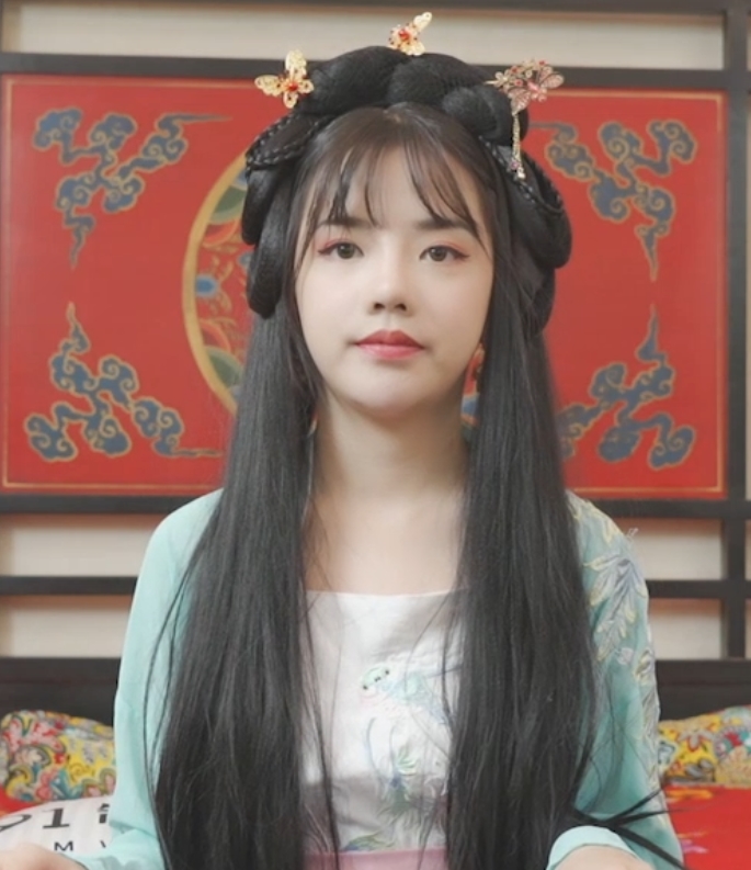 潘甜甜：4K增强正片采访花絮，百度ED2K热门收藏