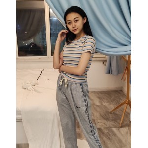 大学生刘兵19.5g约拍照片作品：记录大学生活的独特视角