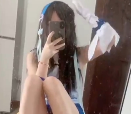 推特王者cos小视频图集，水印三秒自我，23+144mb百度盘购买