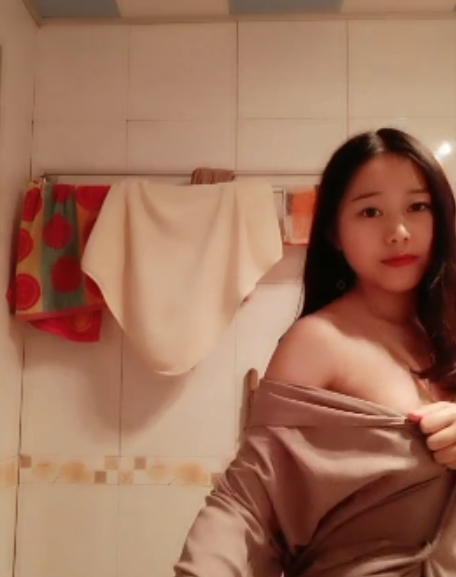 瞩目单亲妈妈：39v12.3g视频揭秘115平台收藏