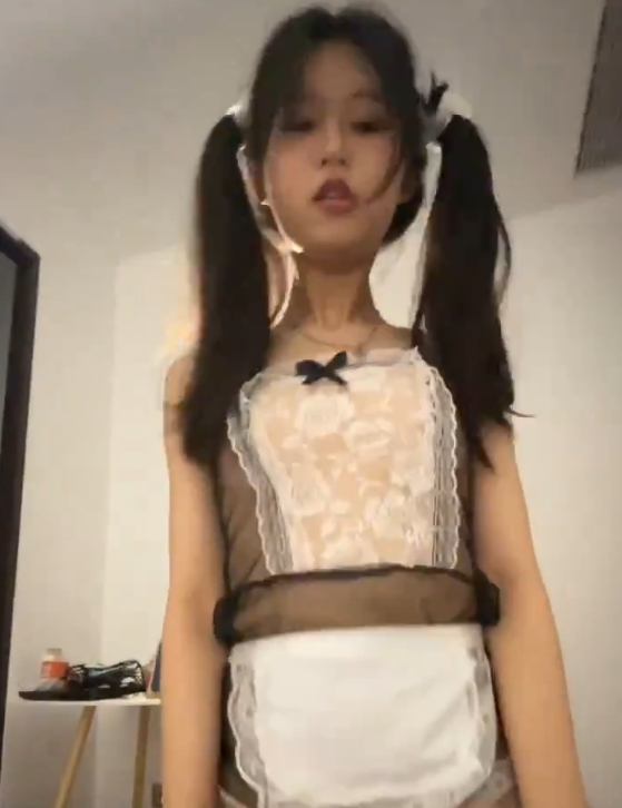 D2K等平台上，他的视频新增了一批精彩内容，于10月30日正式上线。如果你也想成为约会大神，不妨收藏这些珍贵的视频，跟随魏先生的指导，让自己在约会中游刃有余！